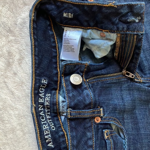 AEO American Eagle Outfitters Size 0 Women’s Midi Short (Super Stretch) - Picture 3 of 3